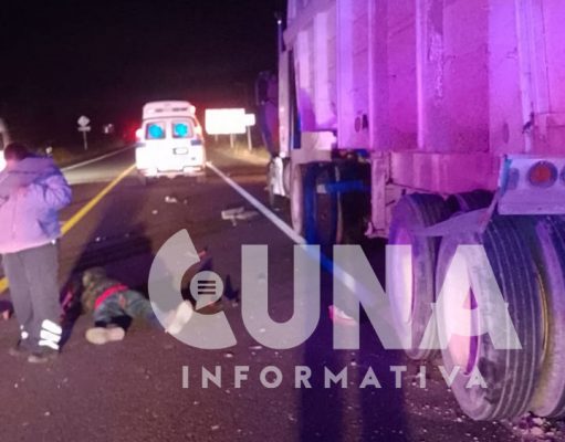 Motociclista muere tras accidentarse en la carretera Doctor Mora-San José Iturbide