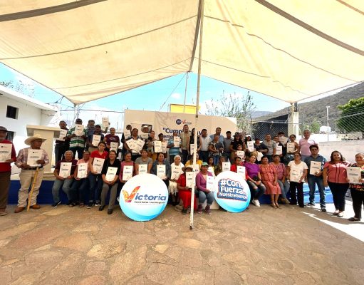 Dan certeza jurídica a 55 pequeños propietarios de Milpillas de Santiago