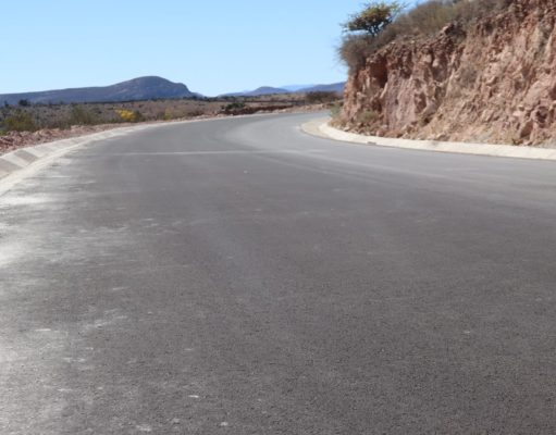 Administración ludovicense avanza en construcción de la carretera Chupadero-Mesas de Jesús