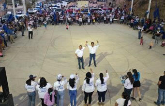 Rómulo García recorre 24 localidades terrablanquenses buscando la continuidad y desarrollo