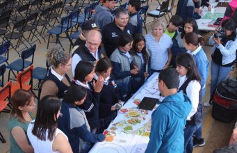 Escuelas de Xichú fortalecen su educación con alimentación saludable y aprendizaje en comunidad