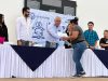 Gobierno santacatarinense entrega becas a jóvenes estudiantes