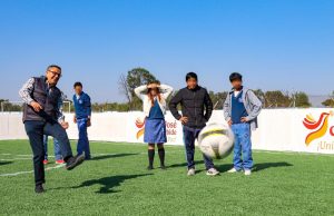 Municipio entrega cancha de futbol 7 al CECyTE de El Capulín