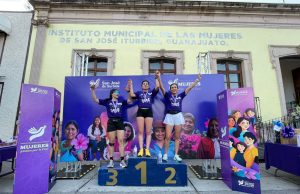 San José Iturbide celebra con éxito la carrera “Mujeres que dejan huella”