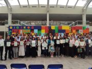 Entrega de constancias a profesionales de la construcción