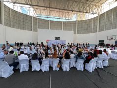 Realzian celebración por el Día del Maestro en Santa Catarina