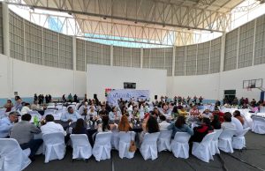 Realzian celebración por el Día del Maestro en Santa Catarina